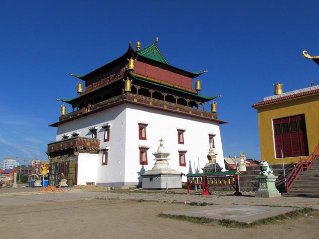 Gandantegchinlen Monastery